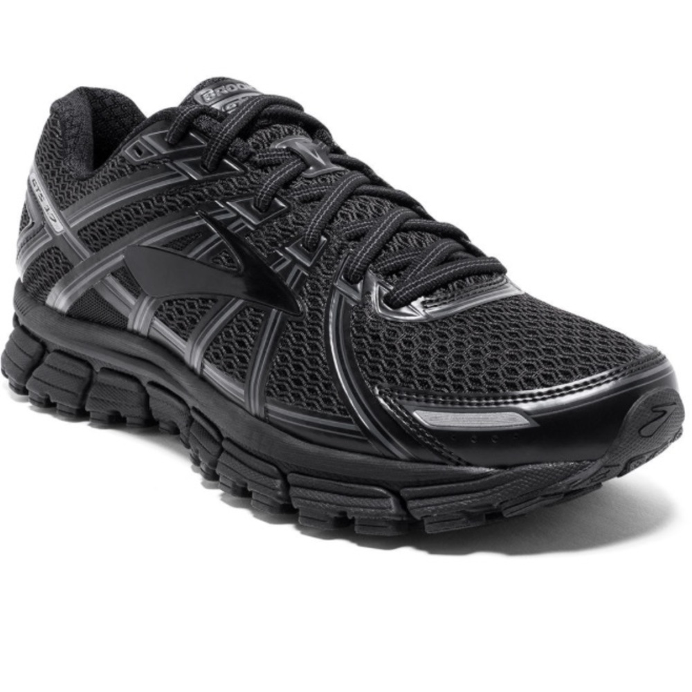 Women's Adrenaline GTS 17 Size 7